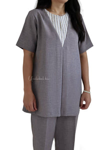 STRIPED PLEATED (GREY)